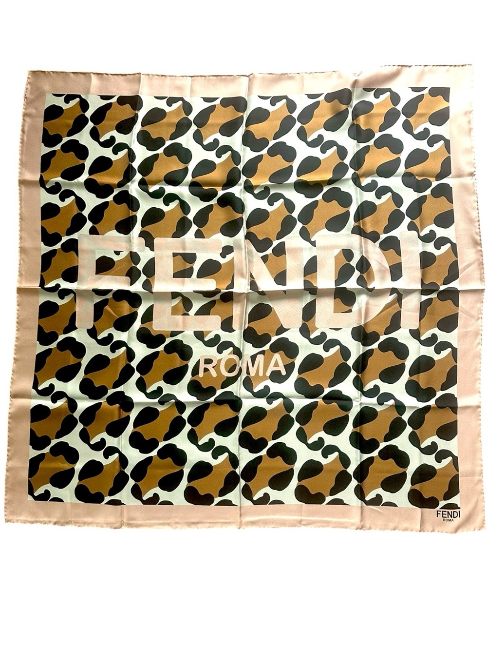 Fendi Roma Leopard Print Silk Scarf 35” Square Blush Pink Made in Italy
